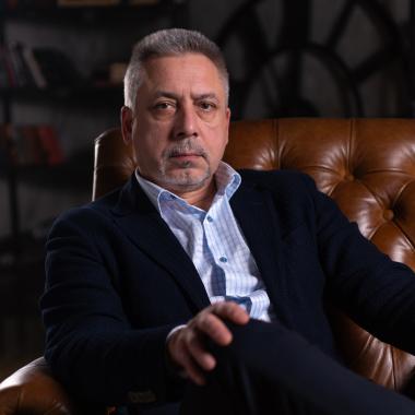 Франшиза Согласие: Только когда начинается отлив, Вы узнаете, кто плавает голым