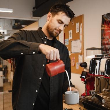 Франшиза Coffee Machine: Интервью с Дмитрием Лутченко о негативных отзывах и деловой репутации