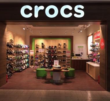 Франшиза Crocs: запуск магазинов в прибыльном концепте