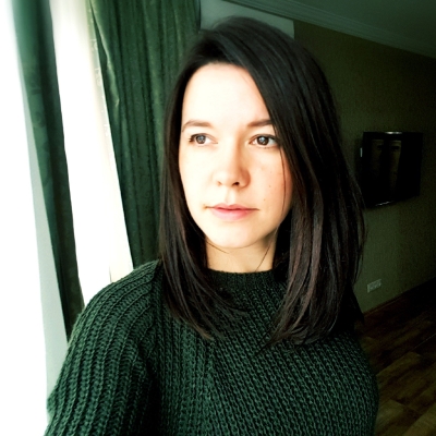 Юлия Саперова