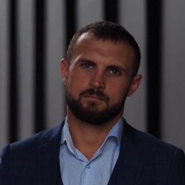 Евгений Зазулин