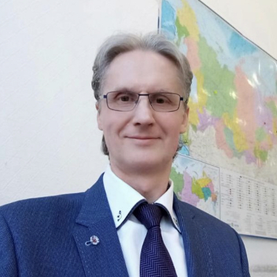 Михаил Фомин, Менеджер по продажам