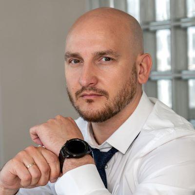 Владимир Поздняков, основатель