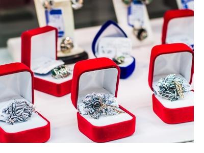 известная франшиза ювелирного магазина